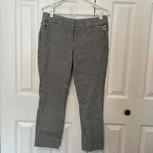 Candie’s (Audrey Ankle) capri dress pants. Size: 11 color: gingham
